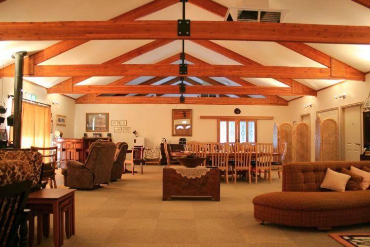 Enderslie House Bed & Breakfast Muchea Bagian luar foto
